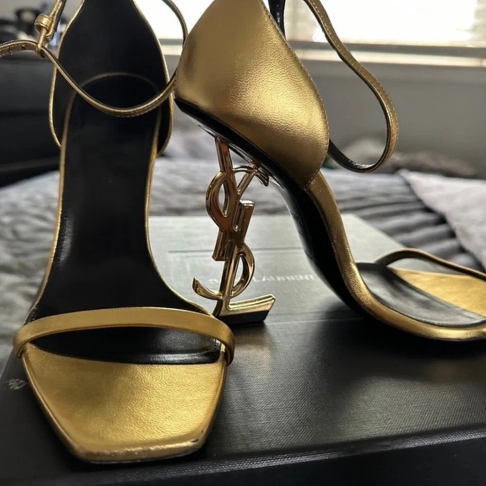 Yves Saint Laurent Opyum sandal size 6.5 - Picture 8 of 8